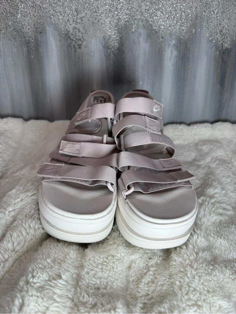Nike Women’s Icon Classic Sandals in Platinum Violet - Picture 8 of 8